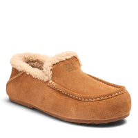 Moccasin Classic Uggs womens sheepskin moccasin slippers in chestnut view 2