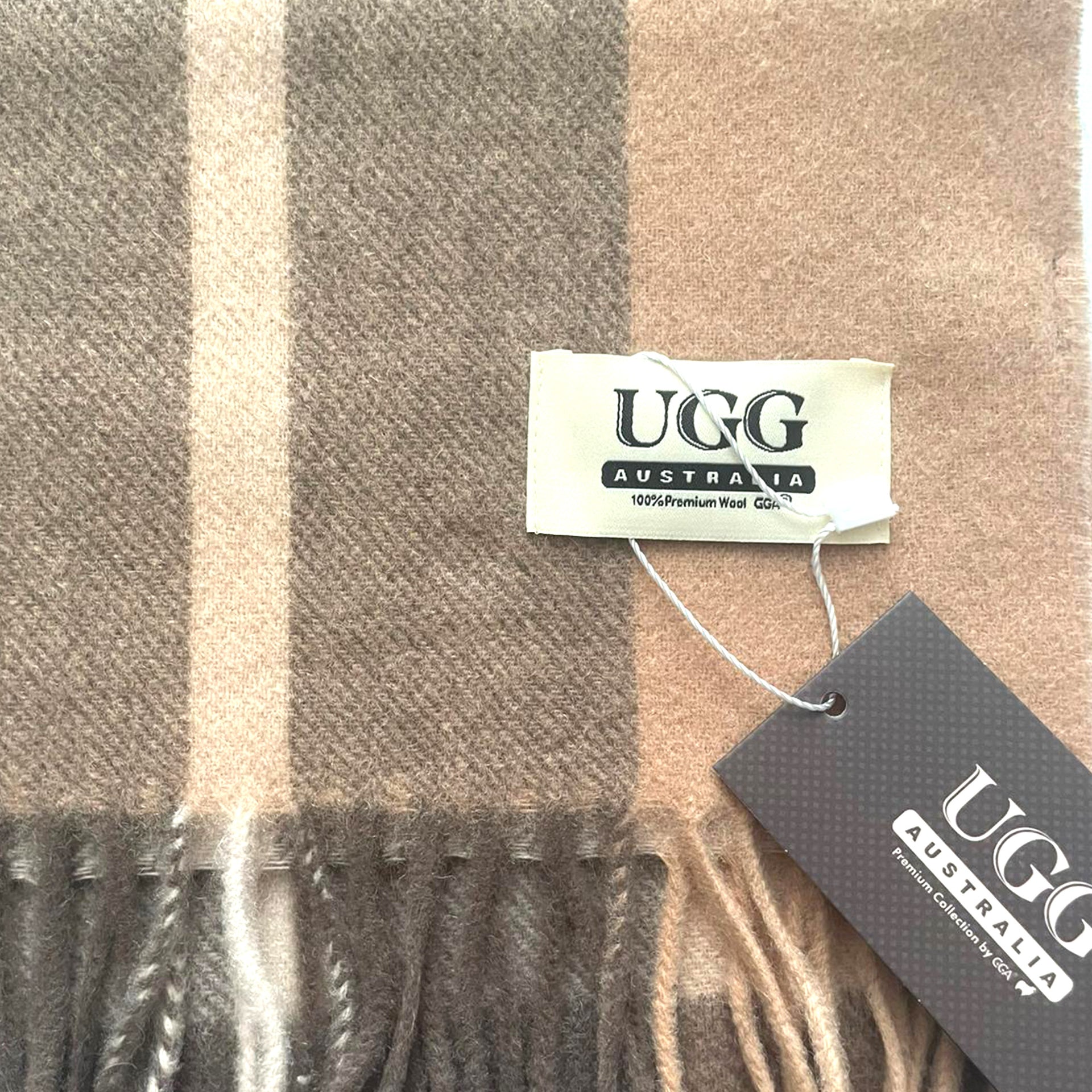 Premium Wool Scarf Uggs, for women and men in Ash Grey view 4
