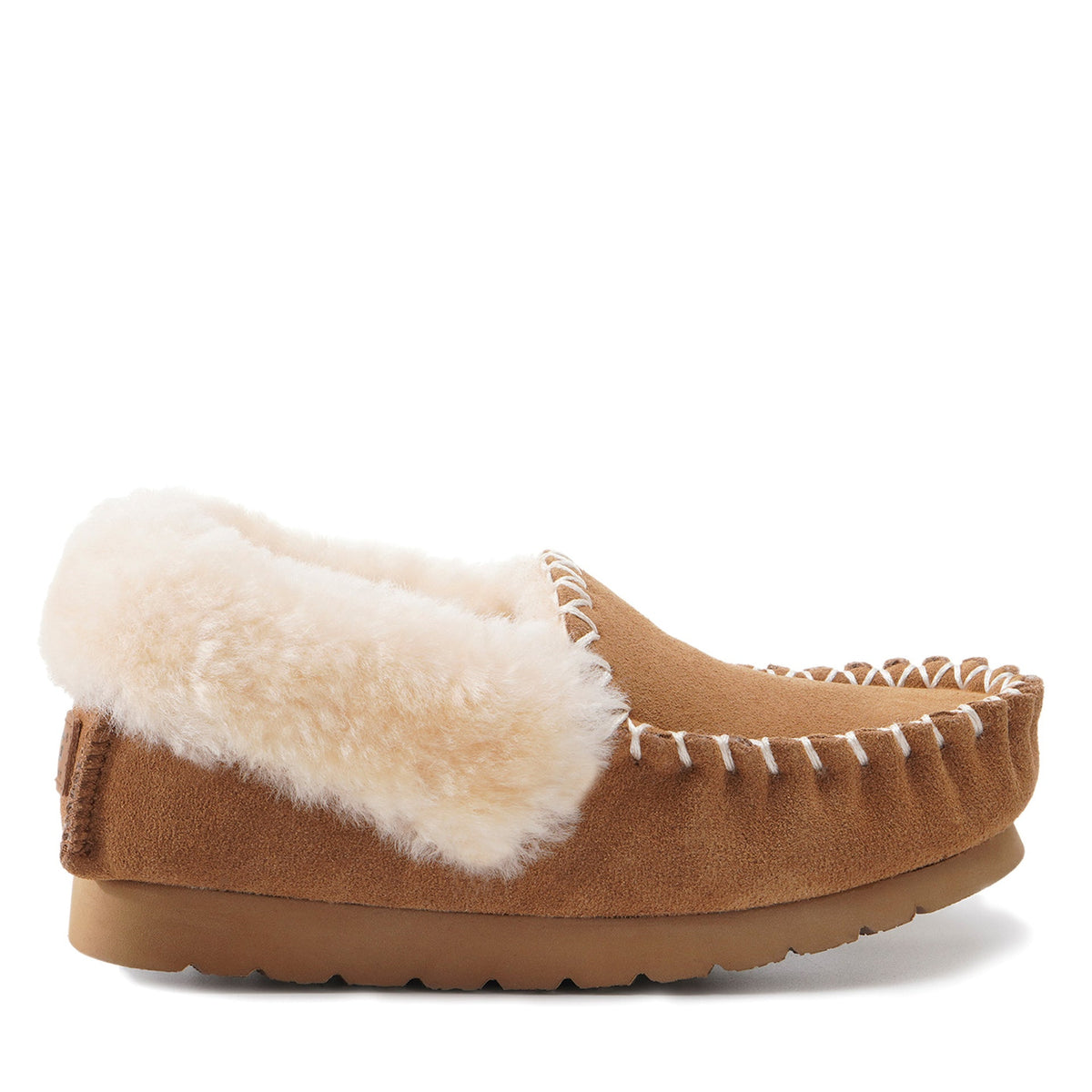 Premium Moccasin Uggs, for women and men in Chestnut view 1