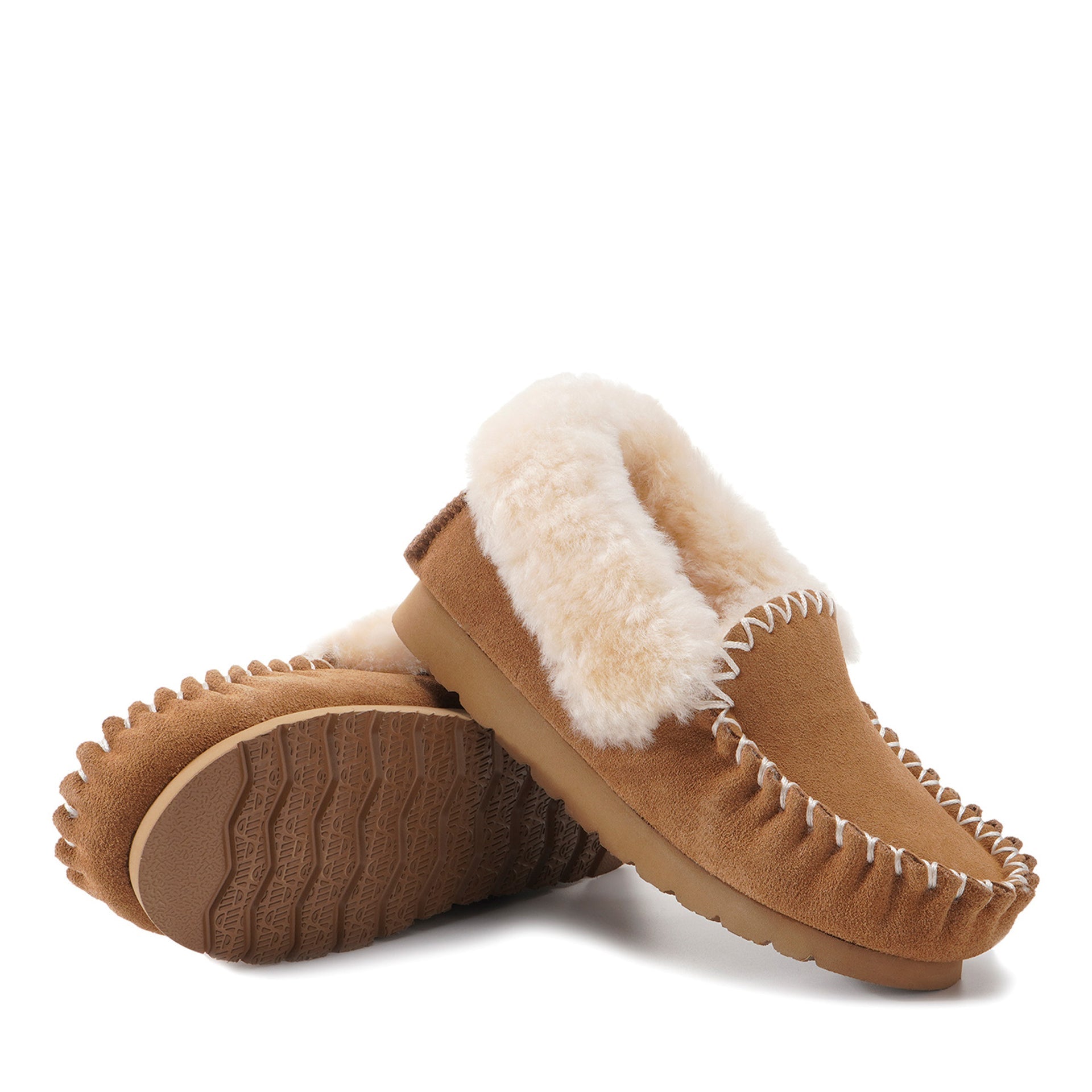 Premium Moccasin Uggs, for women and men in Chestnut view 4