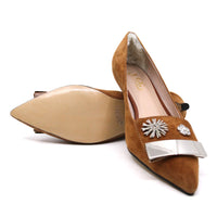 Ladies Fashion Uggs in Chestnut view 4