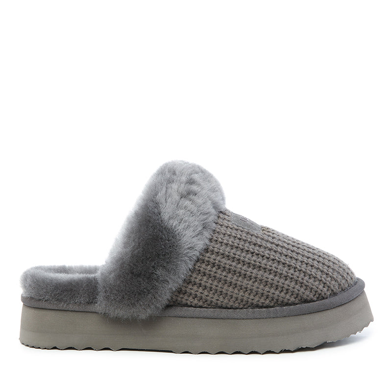 Chalky Scuff Uggs