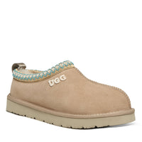 Tassie Logo Uggs, women's and men's slippers in Sand view 18
