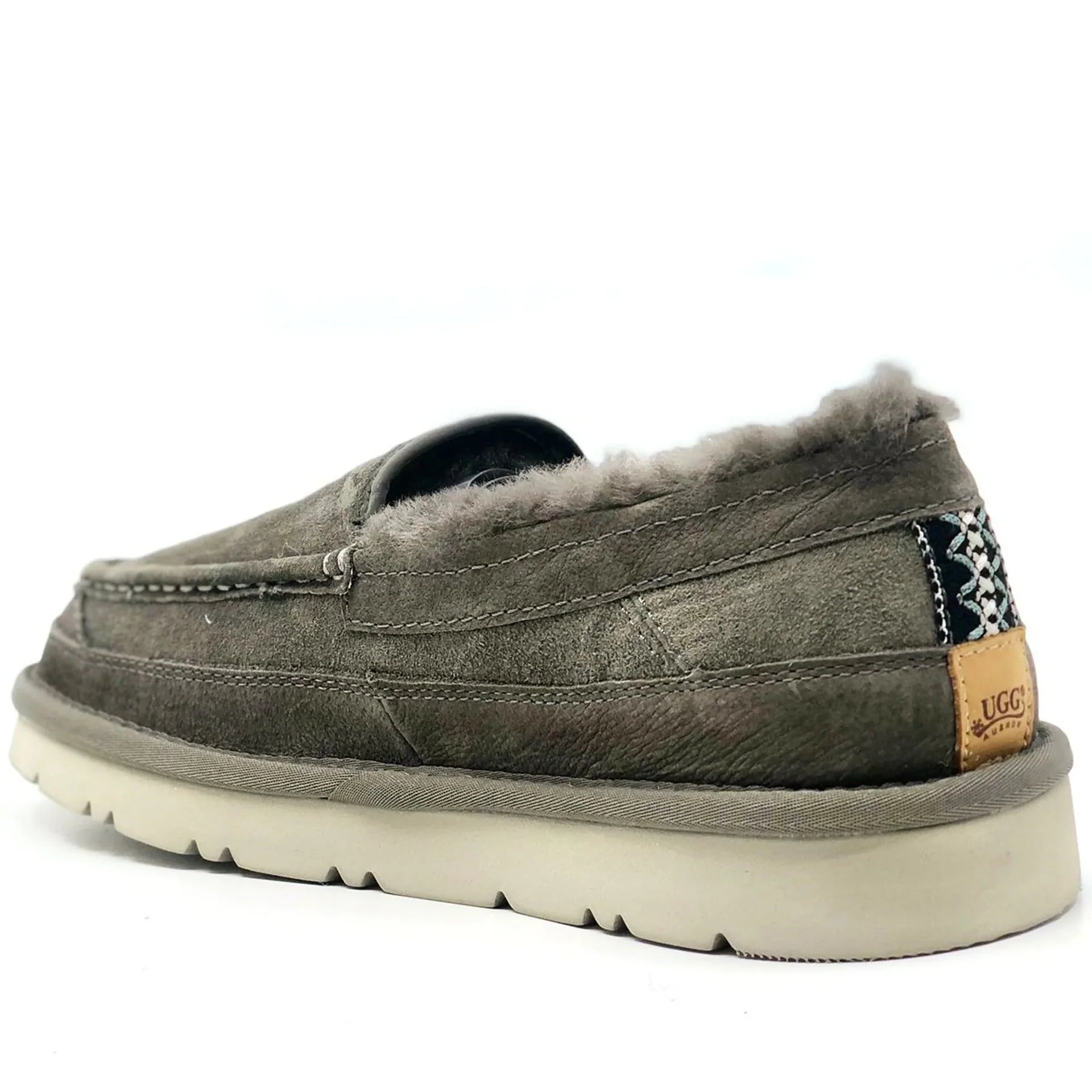  - UGG Cabin Slippers - Original UGG Australia Classic