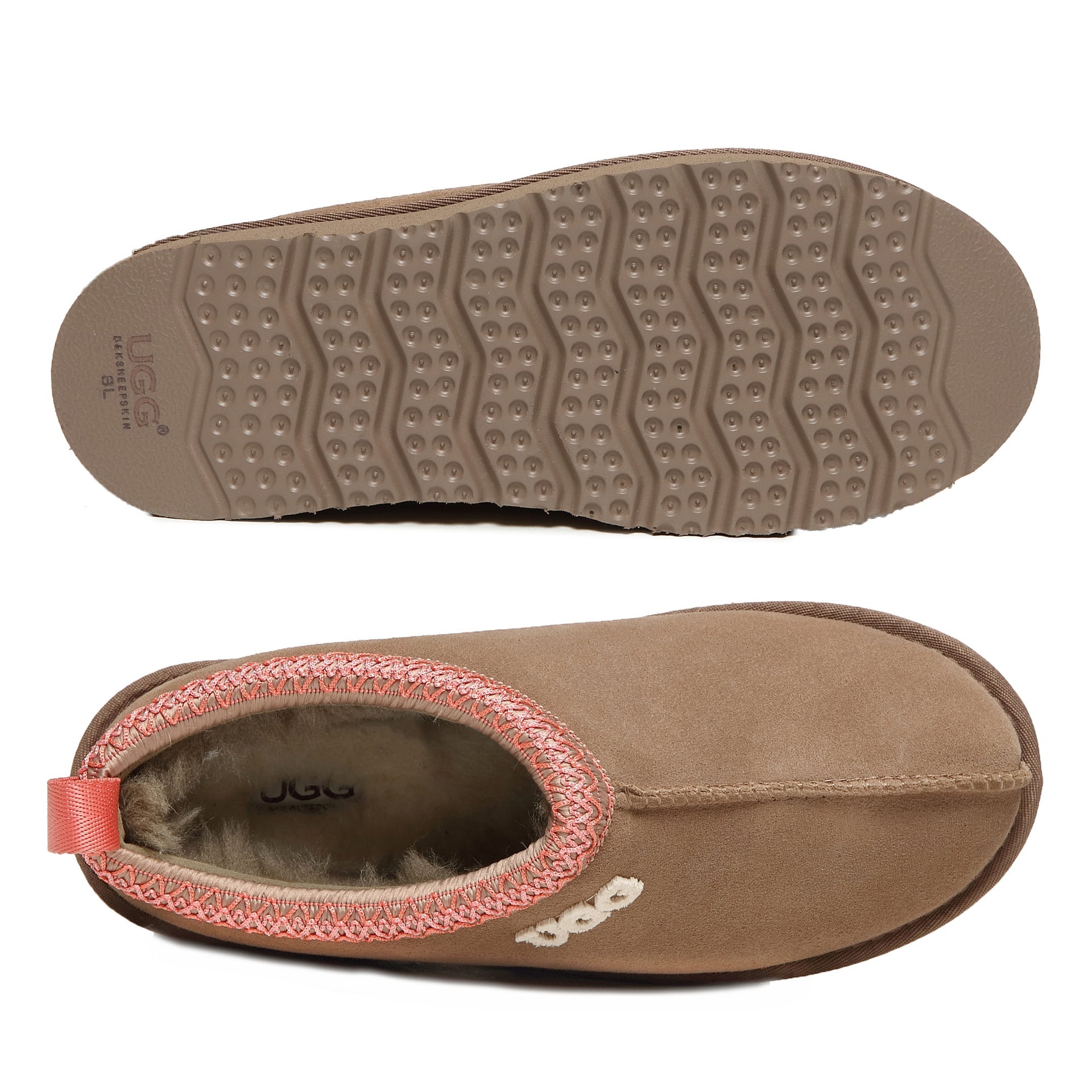 Tassie Logo Uggs, women's and men's slippers in Vally Brown view 15